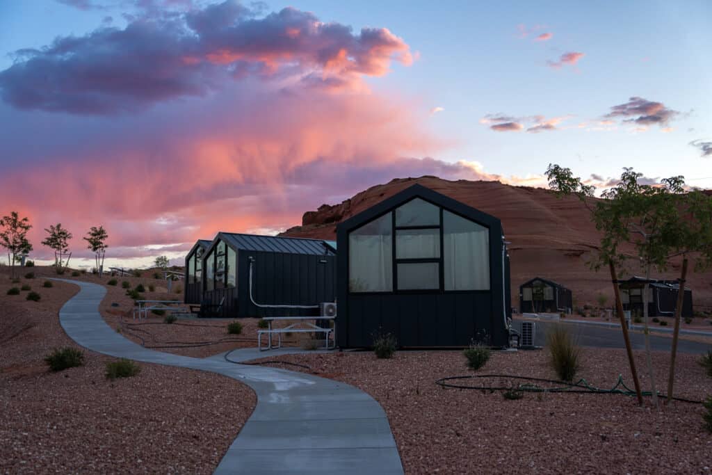 Cabins at Roam Horseshoe Bend RV Resort
