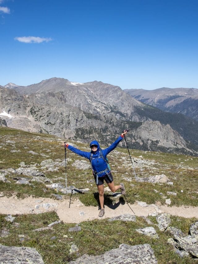 cropped-Colorado_Rocky-Mountain-National-Park_Flattop-Mountain-Trail-9_Apparel.jpg
