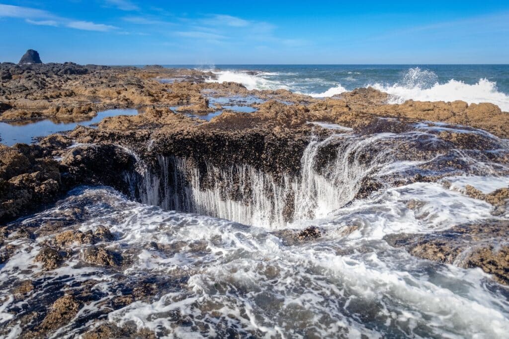 Thor's Well outside of Yachats Oregon